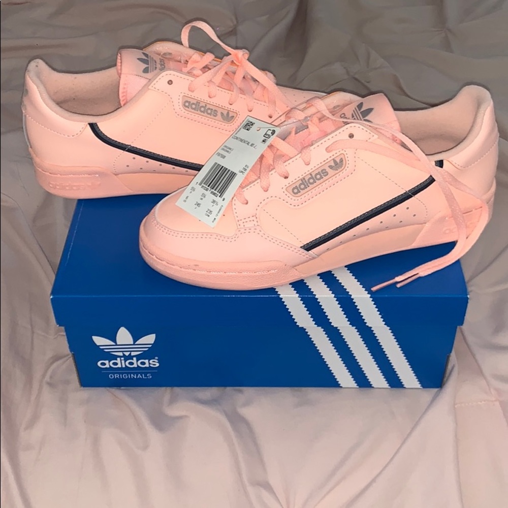 Adidas continental shoes